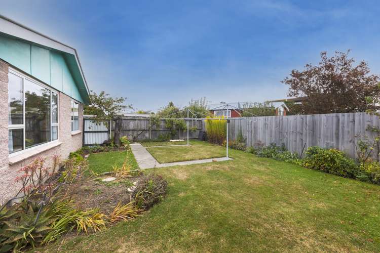 2/85 Roberta Drive Somerfield_12