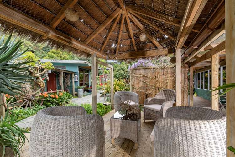 7 Foster Avenue Huia_16