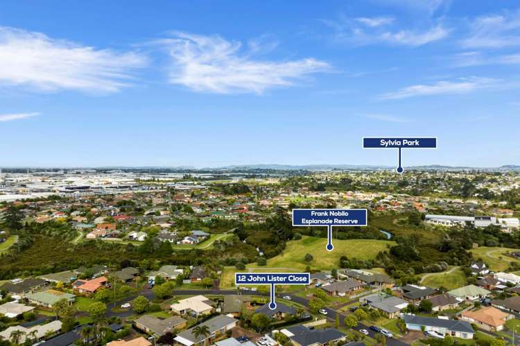 12 John Lister Close Golflands_20