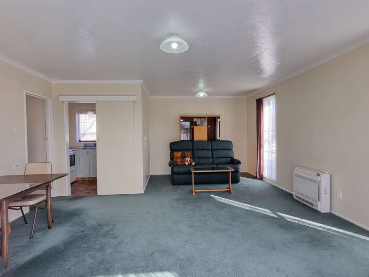 1/25 Byron Street Greymouth_3