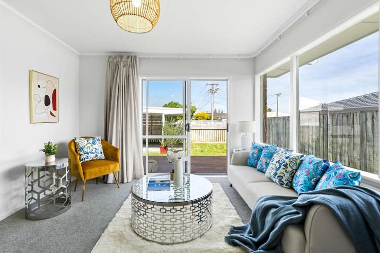 3/5 Empire Road Orewa_4