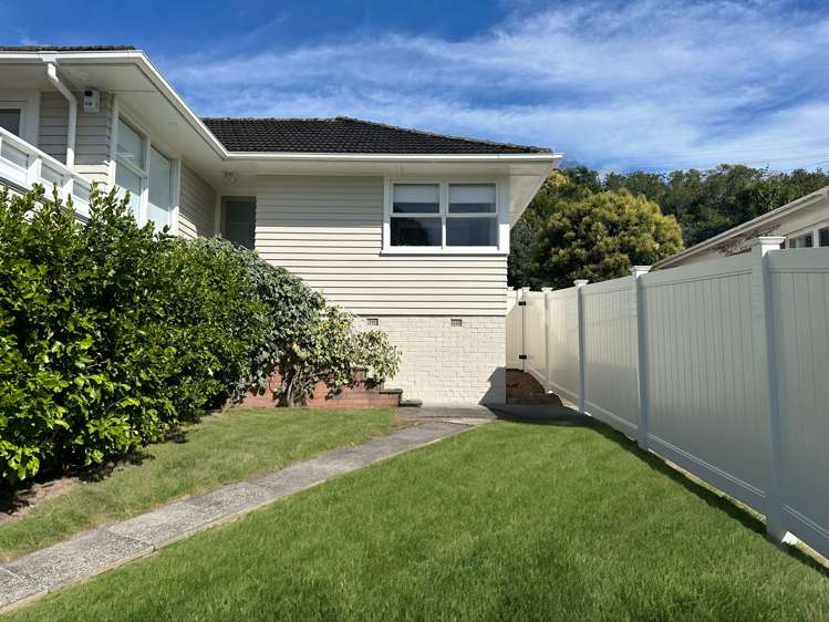 21 Saint Peters Street Northcote_15