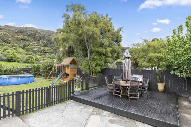 66 Waddington Drive Naenae_2