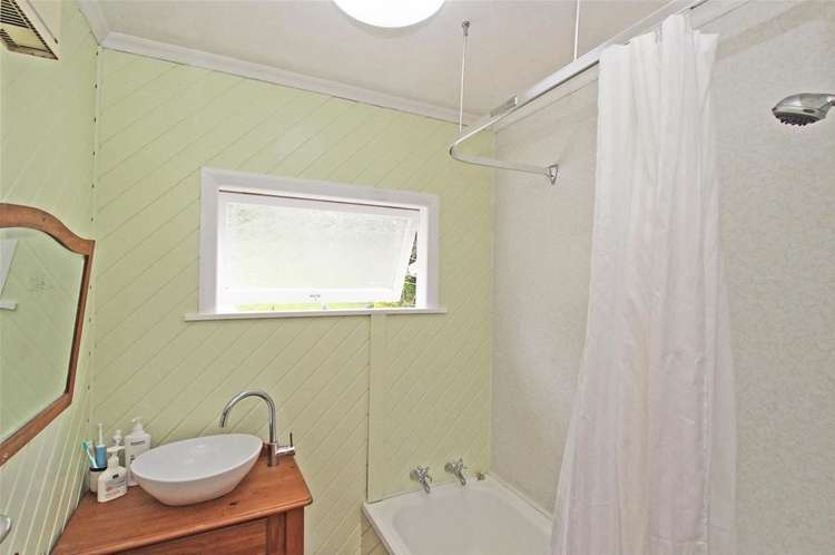 3 Tui Way Toi Toi_10