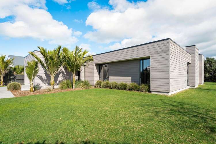 2 Shearwater Lane Point Wells_25