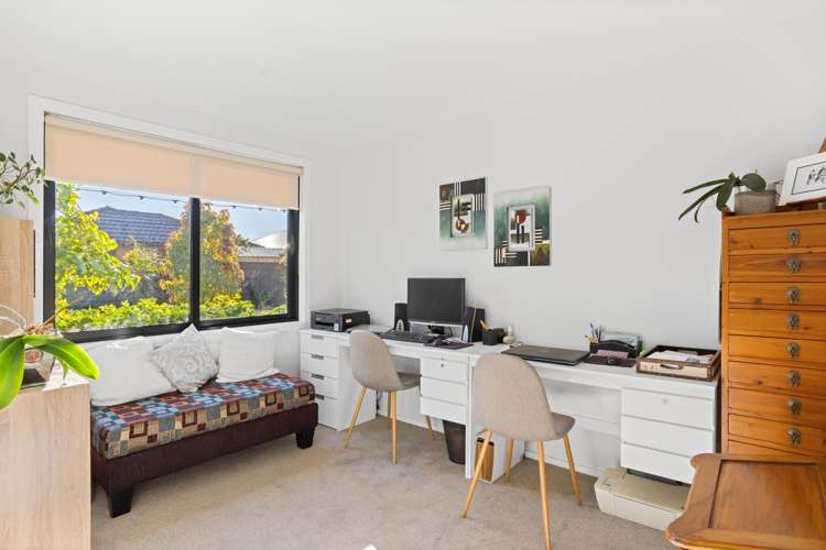 12 Spitfire Drive Burleigh_26
