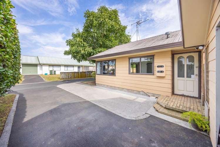 37 Mardon Road Enderley_23