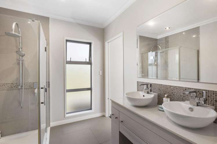 12 Oceania Place Mellons Bay_18