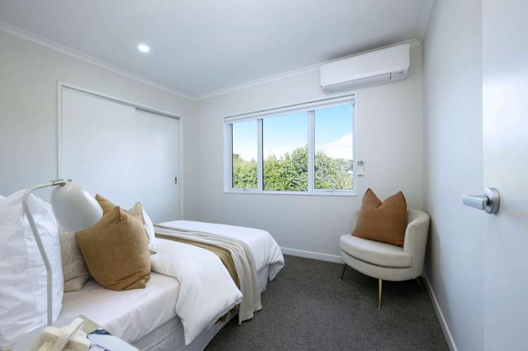 106 Captain Scott Road Glen Eden_13