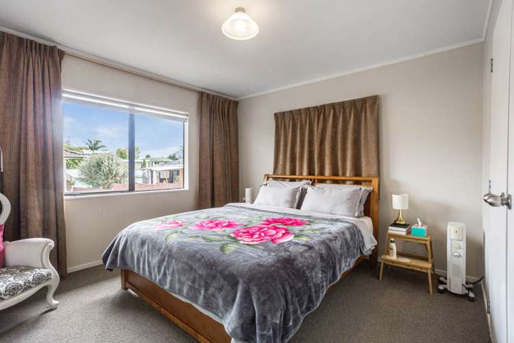 1/47 Thornlow Street Glendene_10