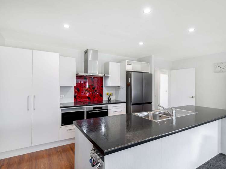 2/38 Courage Road Amberley_13