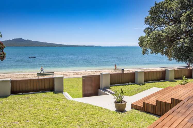 48 Cheltenham Road Devonport_17