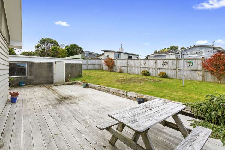 252 Dowse Drive Maungaraki_16