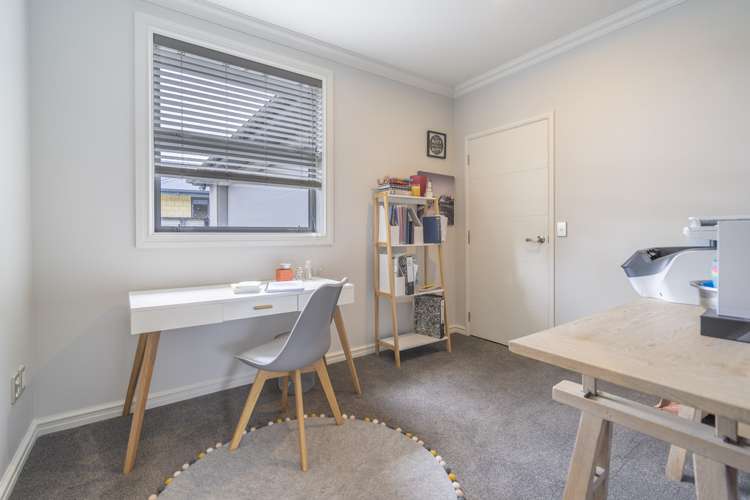 57 Hoffman Court Waikiwi_11