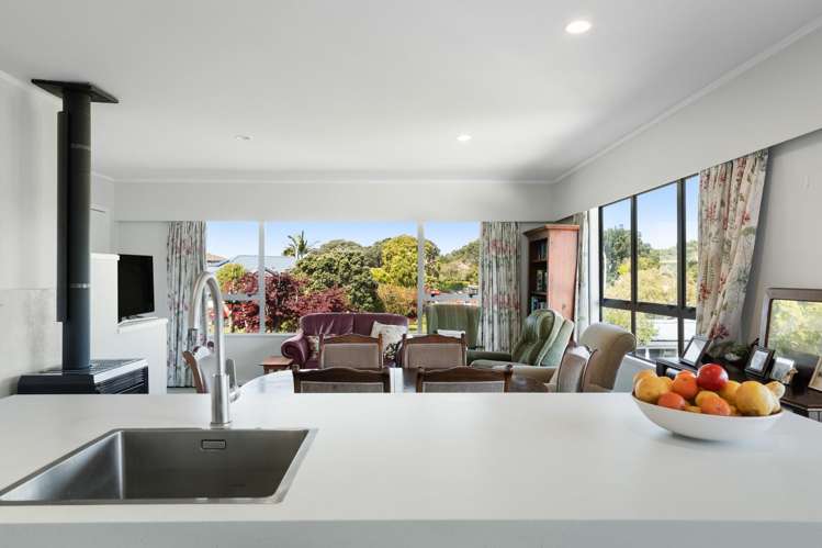 17 Pohutukawa Drive Athenree_7