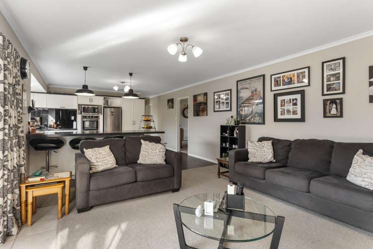 31 Norfolk Crescent Feilding_7