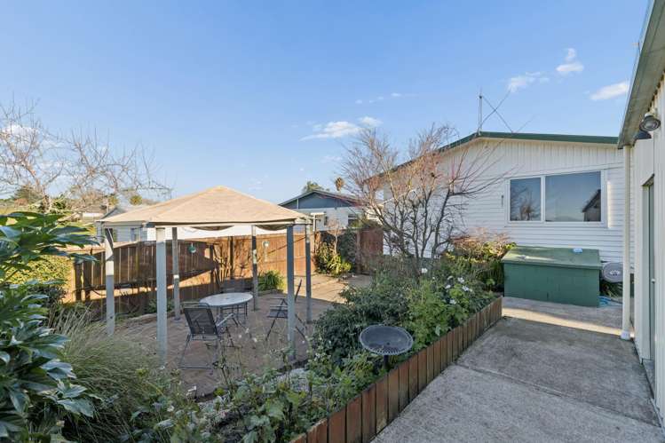 186 Russell Road Huntly_17