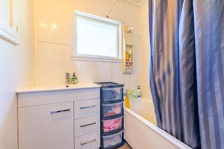 2 Cameron Street Seaview_5