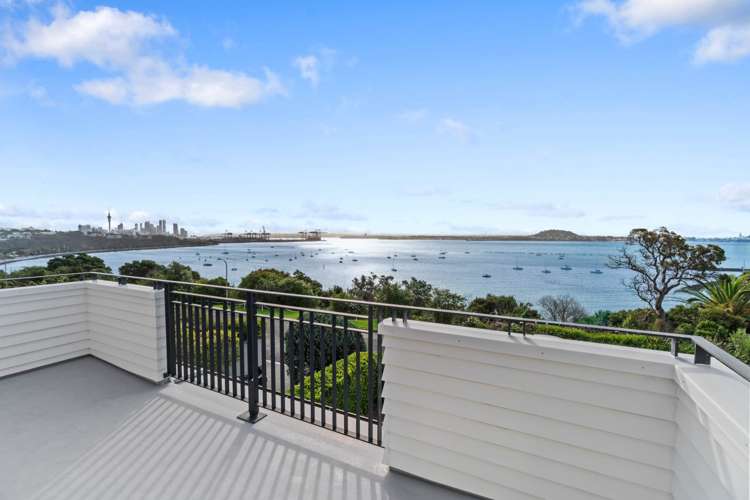 82 Paritai Drive Orakei_6