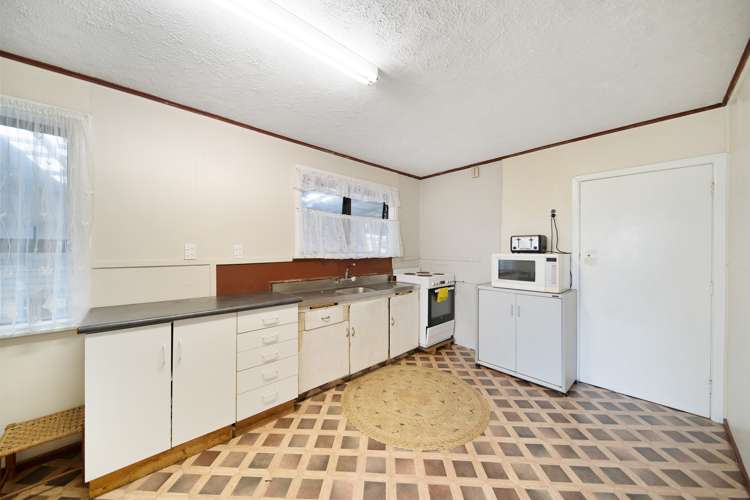 27 Fisher Crescent Otara_5