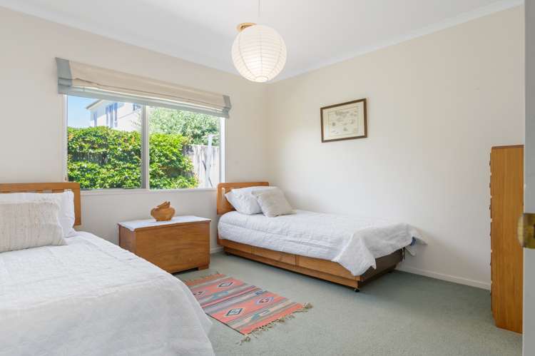 30 Huntington Drive Huntington_11