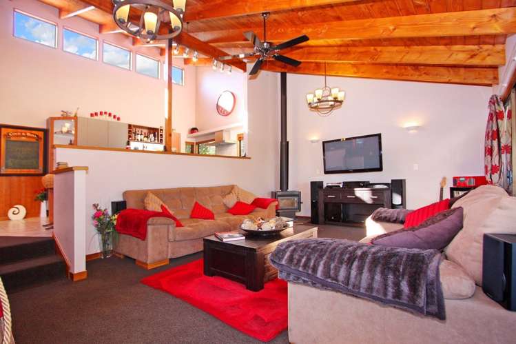 11 Calluna Crescent Totara Heights_1