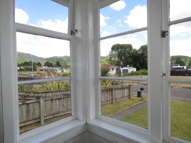 16 Conlon Street Reefton_4