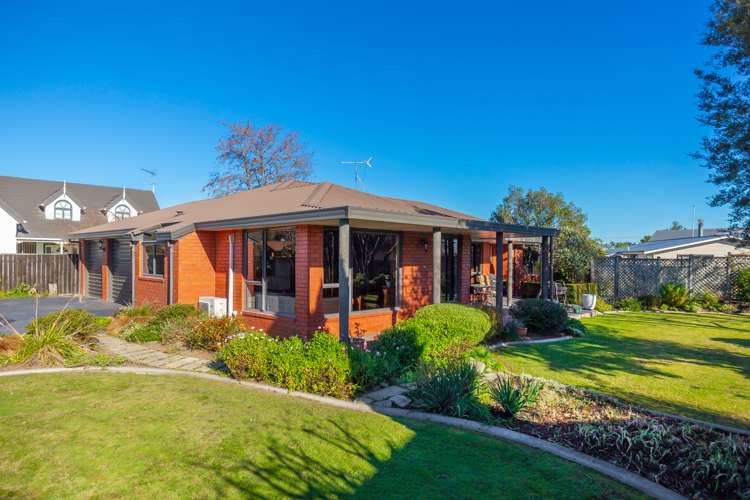 17 Page Street Redwoodtown_19