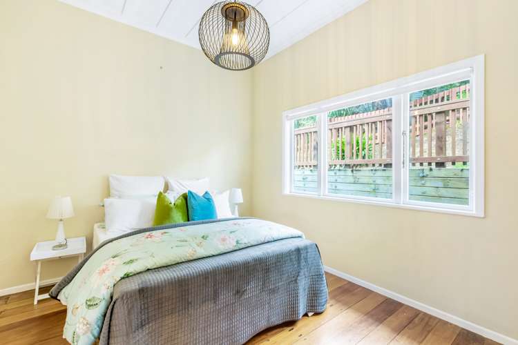 518d West Coast Road Oratia_21