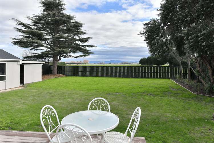 1275 Main North Road Waikuku_14