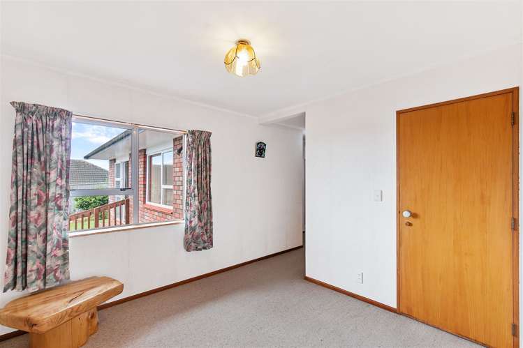 11 Unsworth Drive Unsworth Heights_9