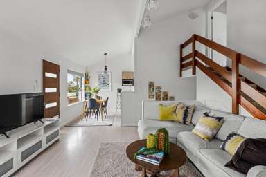 2/30a Glenvar Road_2