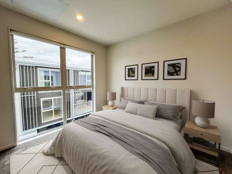 10/9 Aeroview Drive 1603_2