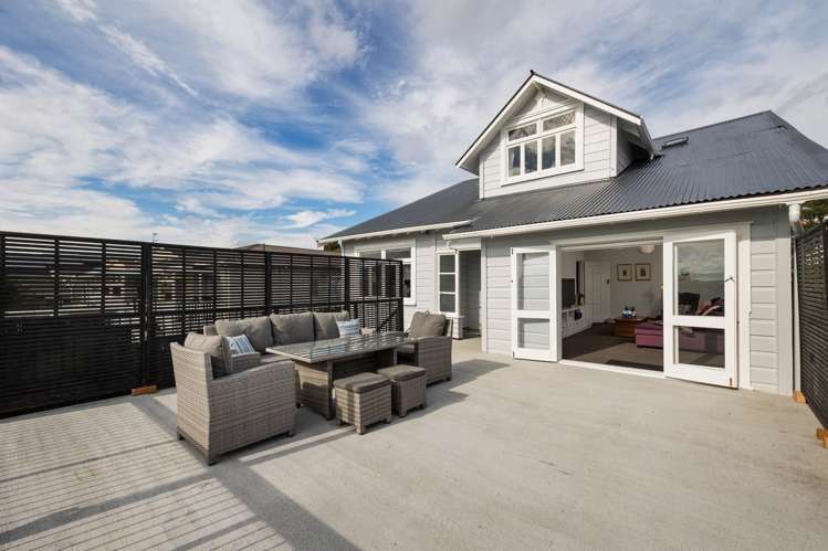 18 Seaview Terrace Mt Albert_13
