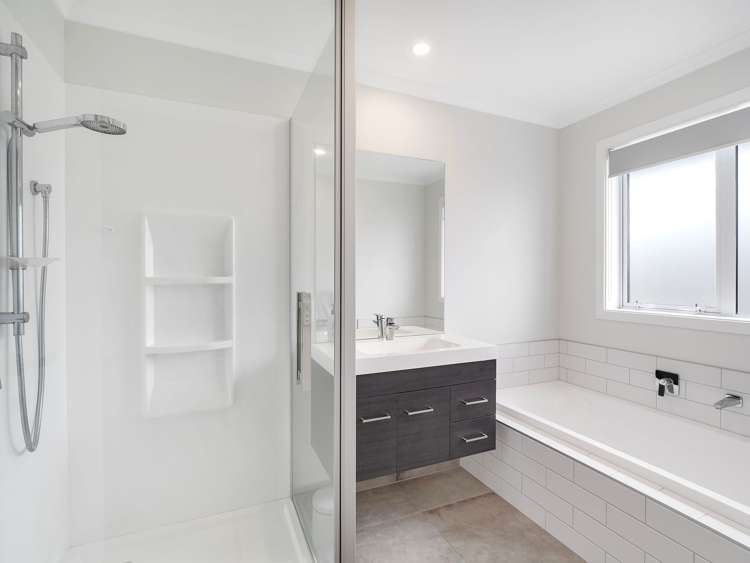 13 Mediterranean Grove Fitzherbert_24