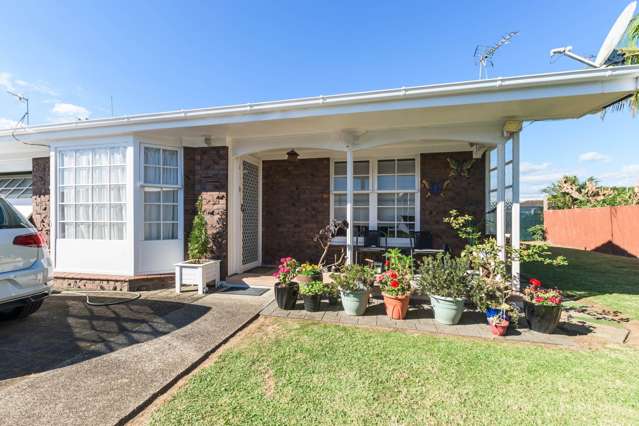 Moving On = Your Chance To Move In