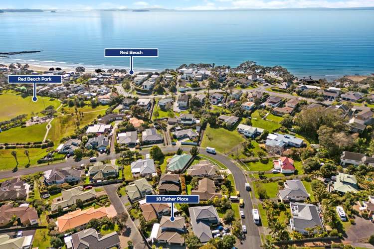 18 Esther Place Red Beach_20