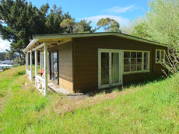 8 Signal Street Foxton Beach_2