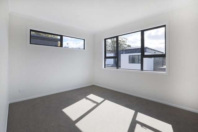 994-996 Taita Drive Taitā_4