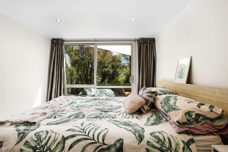 52 Ryehill Street Calton Hill_19