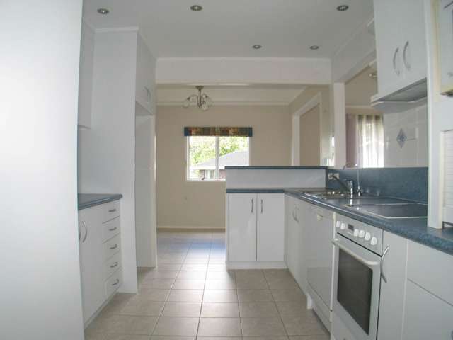 14 Newstead Avenue Browns Bay_2