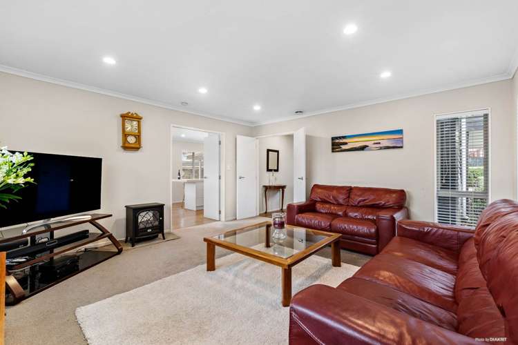 5a Bradbury Road Botany Downs_18