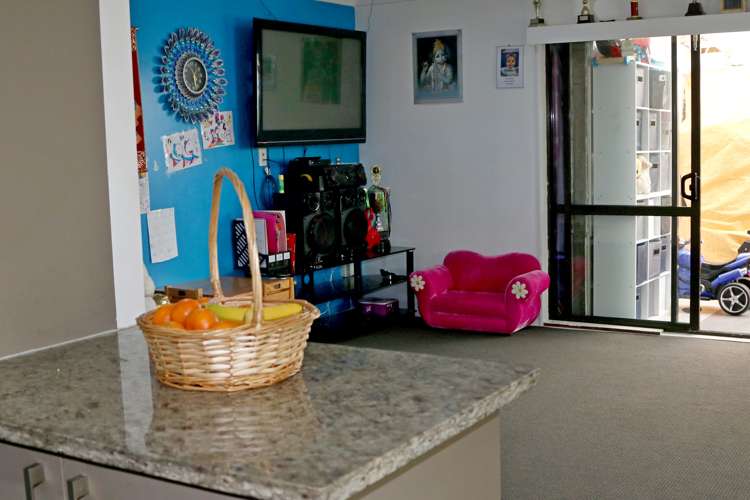 8 Hatherley Place Clendon Park_8