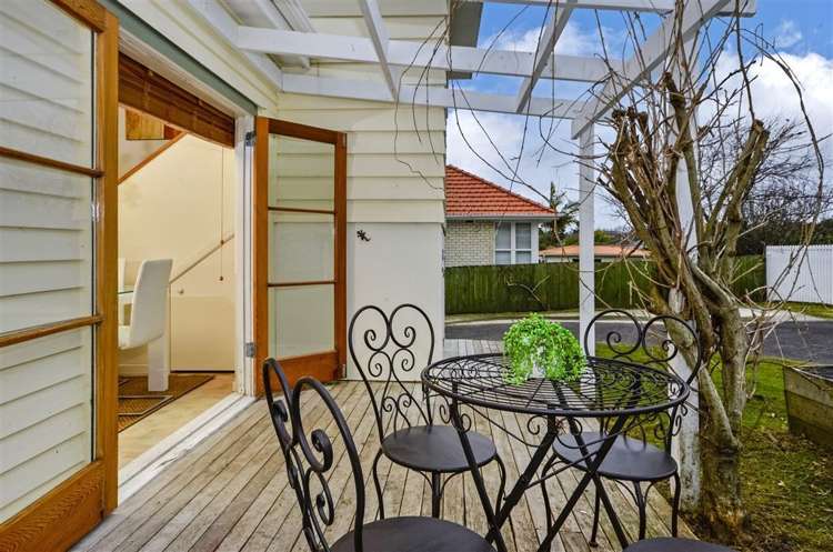 12 Regent Street Devonport_11