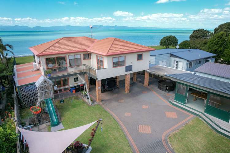 1692 East Coast Road Whakatiwai_26