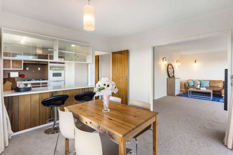 15 Girrahween Drive Totara Vale_4