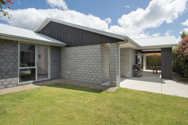 21 Butterworth Crescent Papamoa_3