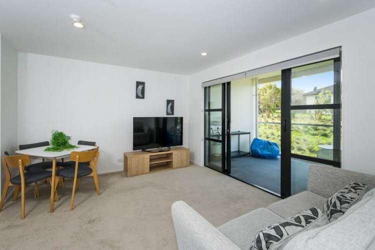 210/46 Rosedale Road Rosedale_2