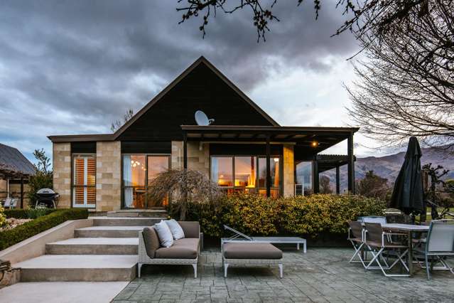 86 Golf Course Road Wanaka_3
