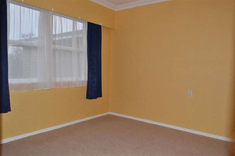 43 Parsons Avenue Levin_8